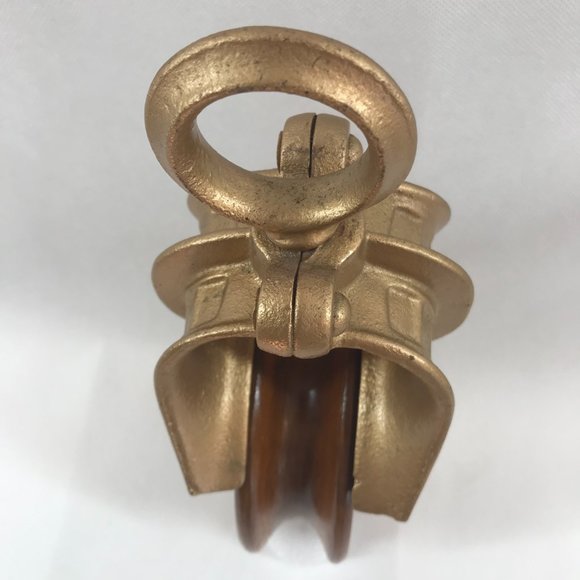 Antique Vintage Starline Cast Iron & Wood Barn Pulley X664 - Picture 12 of 12